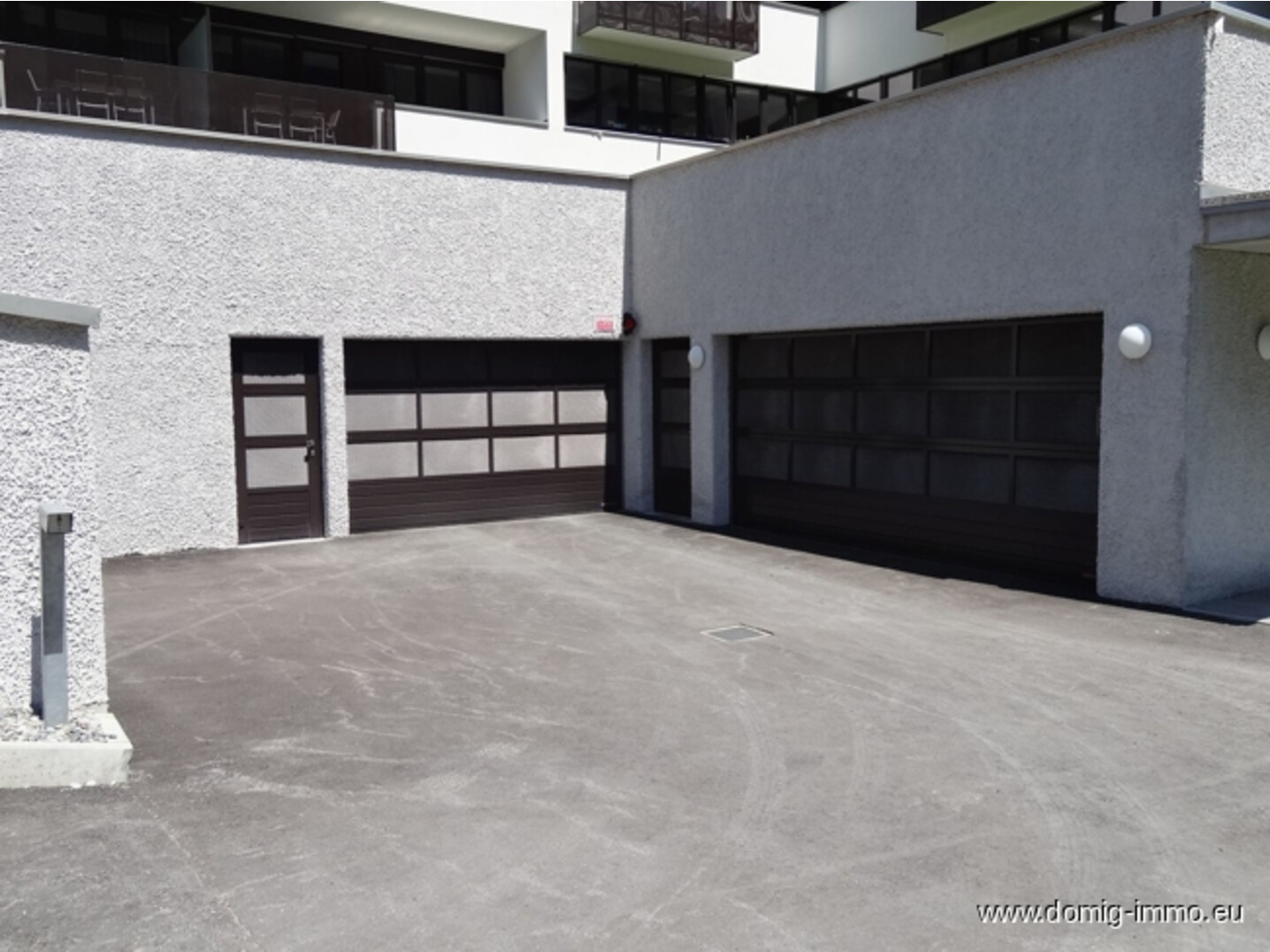 Tiefgarageneinfahrt